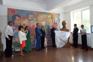 Simpozion Naţional „Bicentenar Vasile Alecsandri”