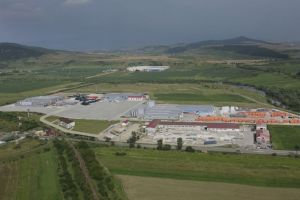 Teraplast plăteşte acţionarilor dividende în valoare de 10 milioane de lei