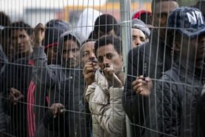 Ungaria NU acceptă ca RESURSELE de la TOATE statele membre UE să fie cheltuite pe MIGRANŢI