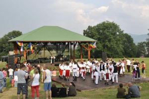 29 iunie – 1 iulie, perioada desfăşurării Festivalului Naţional de Dansuri şi Tradiţii Populare Cugir – Vinerea