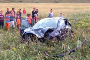 Un nou accident pe DN 1: Un şofer băut a ieşit cu maşina în decor (FOTO)