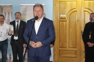 Filială a Bibliotecii Judeţene, inaugurată la Glodeni. ”Malurile Prutului, mai apropiate”