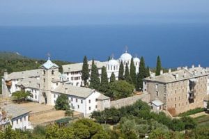 „Pe voi cine v-a trimis? Biserica sau comuniştii?” Schitul românesc Prodromu de la Athos: de la dezastru la mărire