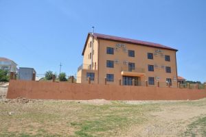 Reacţie a conducerii ABA Crişuri după ce BIHOREANUL a dezvăluit kitsch-ul de lux al hotelului cu circuit închis din Băile Felix