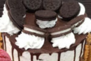 Gustul dulce… mulţi clienţi aduce! Calitate şi prospeţime la Cofetăria-Gelaterie Delice din Caransebeş