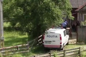 O fată a fugit de acasă, dar lăsat în urmă un bilet şocant