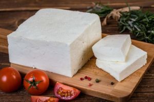 Produsul „Telemea de Sibiu” a primit protecţia naţională a sistemelor din domeniul calităţii