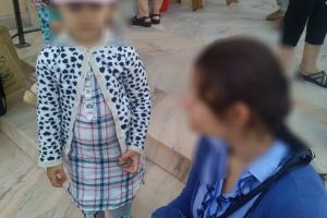 Constanta. Parinti sanctionati de politistii locali pentru ca isi foloseau copiii la cersit. Suspectii depistati in Tomis Nord (galerie foto)