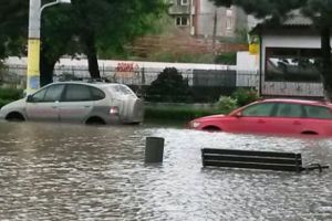 VREMEA. Se anunţă PRĂPĂD în toată ȚARA! 18 judeţe sub incidenţa CODULUI GALBEN. ANM: 40-50 l/mp!