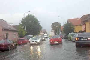 Noi avertizări meteo – Sibiul şi 17 judeţe sunt sub Cod Galben