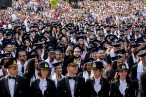 Promoţia Centenar, la UMF Târgu-Mureş