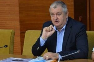 Lupta politică şi… soluţiile! DRĂGULIN ARE BANI PENTRU ALUNGAREA ȚÂNȚARILOR DIN CĂLĂRAȘI!