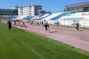 Șase echipaje ale serviciilor voluntare pentru situaţii de urgenţă din Alba, la concursuri profesionale pe Stadionul ”Cetate”. Probele pompierilor