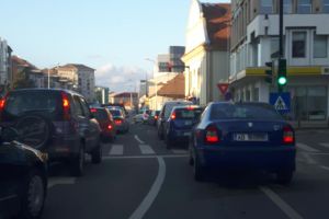 Peste 190 de vitezomani din judeţul Alba, sancţionaţi de poliţişti. Cinci au depăşit cu mult limita şi ar rămas fără permis