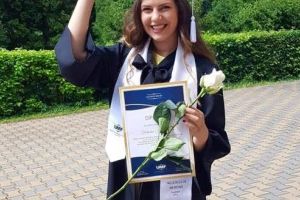 Discursul şefei de promoţie a Facultăţii de Medicină (UMF), Ina-Ioana Todoran
