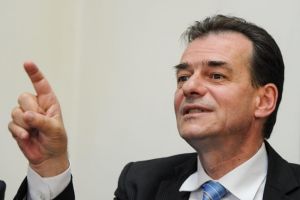 Guvernul Dancila, fata in fata cu prima motiune de cenzura