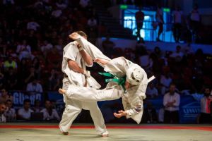 Clubul sportiv „Hirsch” adună cei mai buni sportivi români şi străini la „Sibiu, Karate International Event”