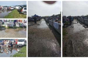 FOTO: Comerţ în condiţii PRIMITIVE în Talciocul din Alba Iulia. Cetăţenii acuză administraţia de nepăsare