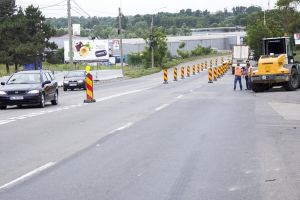 Restricţii de circulaţie pe DN2B, la intrarea dinspre Tecuci