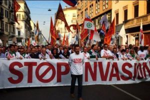 Matteo Salvini vrea să-i EXPULZEZE pe Romii STRĂINI din Italia