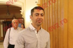 Fostul deputat Vlad Cosma a renunţat la identitatea protejată. Noi dezvăluiri incendiare despre dosarele fabricate de procurorul „Portocală”