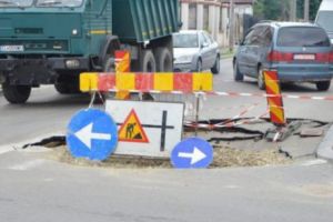 Nsipuri mişcătoare sub străzile din Craiova