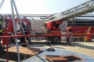 Puşti de 11 ani, trezit din somn de…pompieri