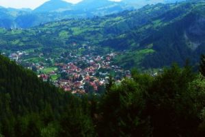 Munţii Argeşului, promovaţi în şase biblioteci din judeţ şi din ţară