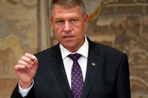 Klaus Iohannis susţine că ”PSD votează legi cu dedicaţie pentru Dragnea, este inadmisibil”