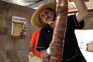 Festival turcesc si preparate culinare specifice, in weekend, la Ploiesti