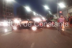 Accident rutier in municipiul Constanta, pe bulevardul Aurel Vlaicu. patru persoane au fost ranite 