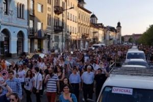 Peste 5.000 de clujeni au protestat împotriva modificării legilor justiţiei