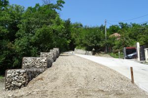 Au fost inaugurate lucrările de stabilizare a unei porţiuni din intrarea Cetăţuia