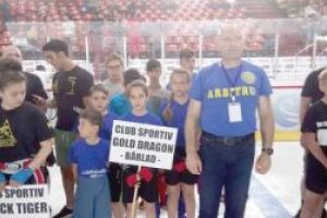 Micii luptători din Bârlad, premiaţi la Galaţi