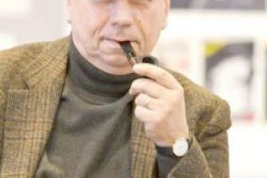 Special pentru iubitorii de romane poliţiste