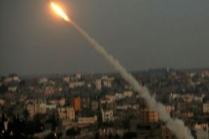 Potop de Foc! Armata israeliană a lovit peste 25 de ţinte din Fâşia Gaza