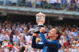 ȘI EL A CREZUT ÎN SIMONA!