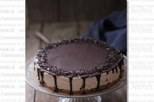 lauraadamache.ro: Cheesecake cu cafea si ciocolata