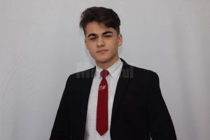 11 elevi suceveni cu 10 pe linie la evaluarea naţională