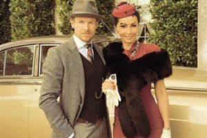 BOMBĂ în lumea MONDENĂ. Mihaela Rădulescu, SURPRINSĂ pe stradă într-o ipostază INTIMĂ. Fanii au rămas fără REPLICĂ - FOTO 