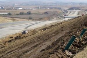 Veste BUNĂ şi PROASTĂ despre Autostrada Câmpia Turzii - Târgu Mureş. NE FACEM DE RÂS