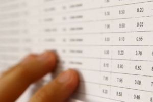 MINUNEA de la Stănileşti. Medicii i-au transmis că suferă de RETARD MENTAL, dar a luat 10 la EVALUAREA NAȚIONALĂ