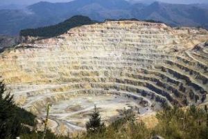 Ministrul George Ivaşcu susţine că, la Roşia Montană, STATUL român ar putea pierde 4,4 miliarde dolari