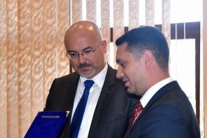 Intalnire intre seful CJ Prahova, Bogdan Toader si ambasadorul Poloniei in Romania, Marcin Wilczek. Discutii despre investitii si noi locuri de munca in judetul nostru