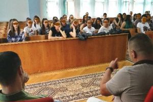 „Deschide-ţi mintea, nu fi închis!”, campanie cu peste 1.000 de beneficiari