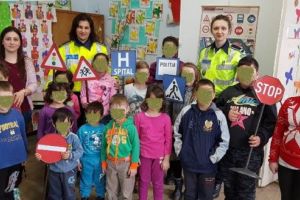 Peste 900 de elevi, implicaţi în Programul naţional „Şcoala Siguranţei Tedi”