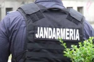 Protestatarul care l-a îmbrâncit pe deputatul PSD Bacalbaşa, dus la Poliţie