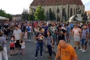 A doua zi de proteste la Cluj! Peste 3.000 de persoane au ieşit în stradă FOTO/VIDEO LIVE
