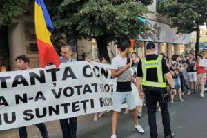 CONSTANȚA PROTESTEAZĂ: „Nu vrem să fim o naţie de hoţi!”