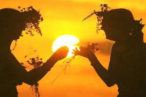 SOLSTIŢIU DE VARA 2018: Joi, 21 iunie, cea mai lungă zi din an: Tradiţii şi superstiţii